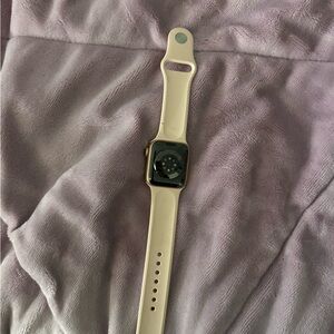 Apple Watch rose gold